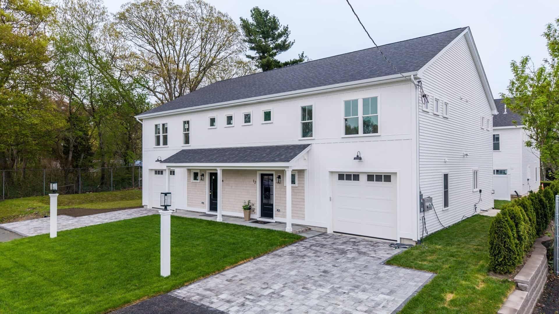 Condos for Sale in Acushnet MA