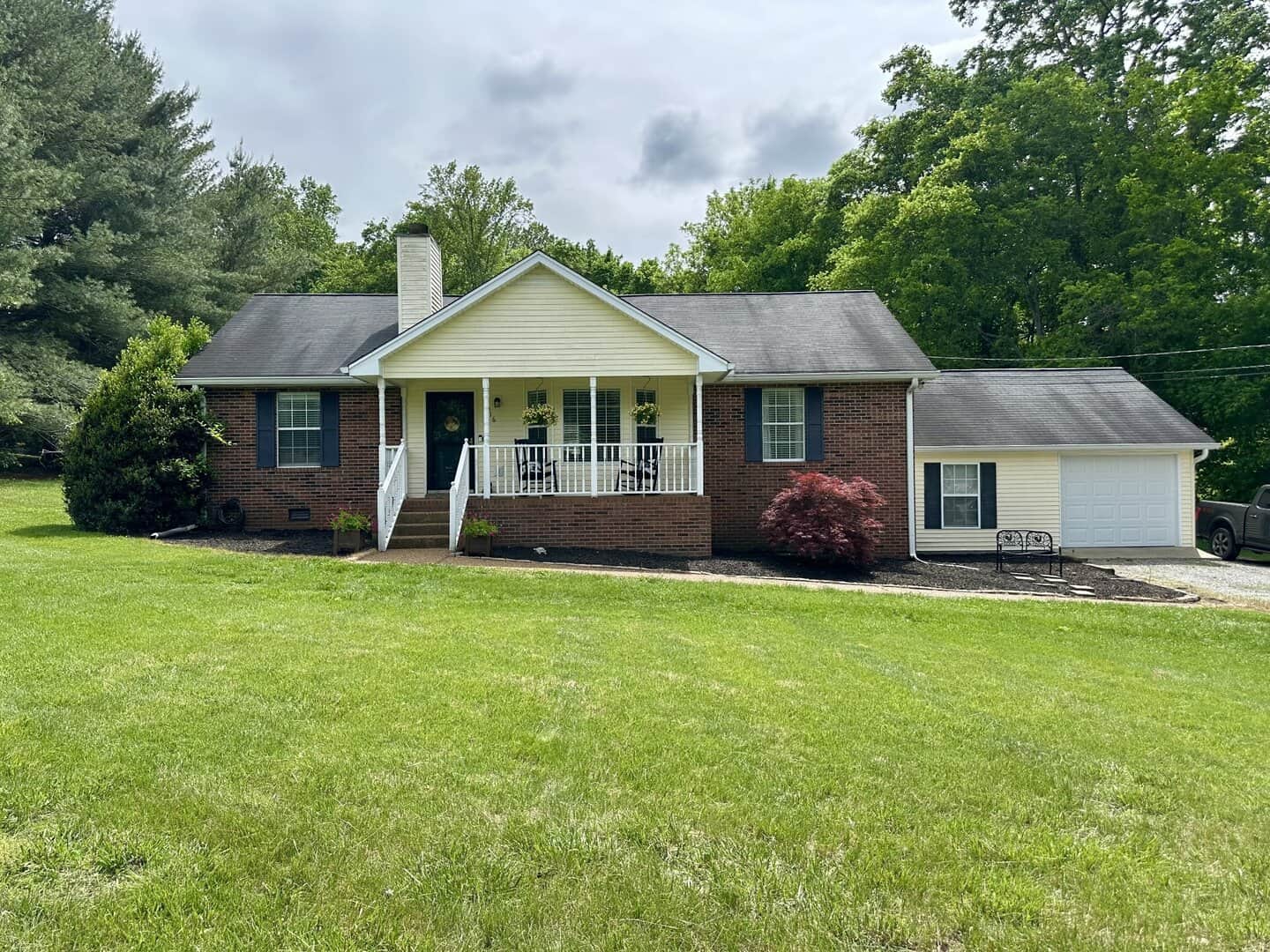 Riverwood Acres Homes for Sale in Hendersonville TN