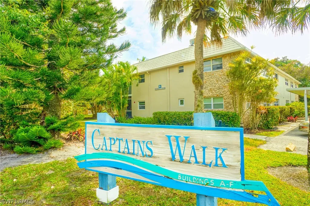 Captains Walk