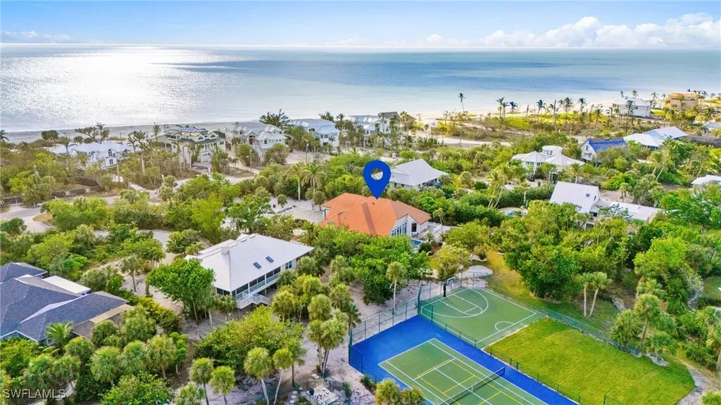 Sanibel Isles Single