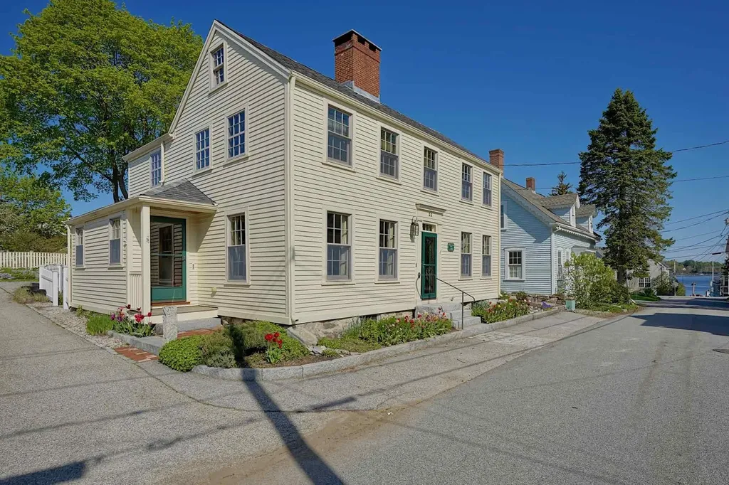 Our New Castle Listings