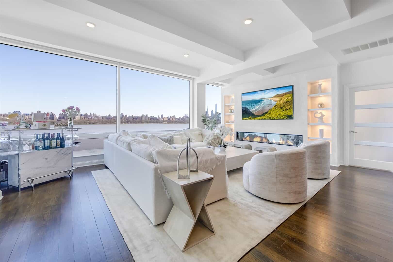 Edgewater Apartments for Rent