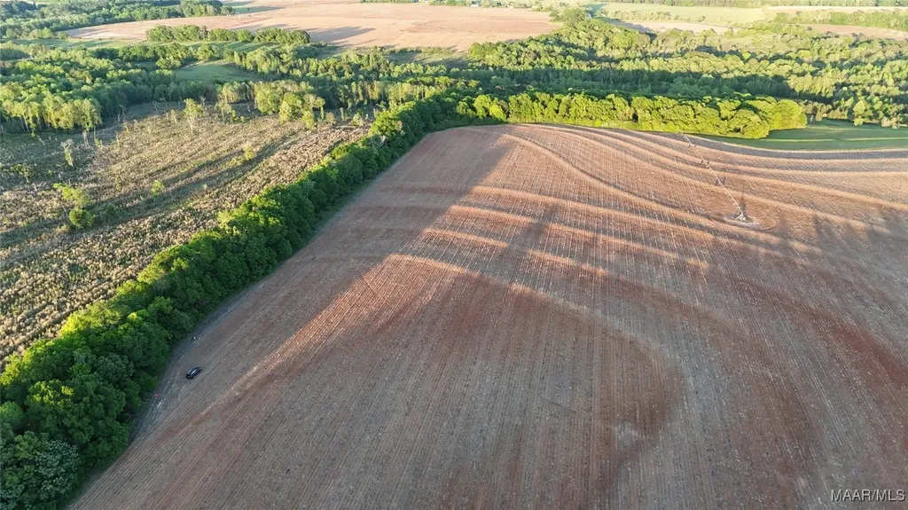 Mini-Farms & Hobby Farms