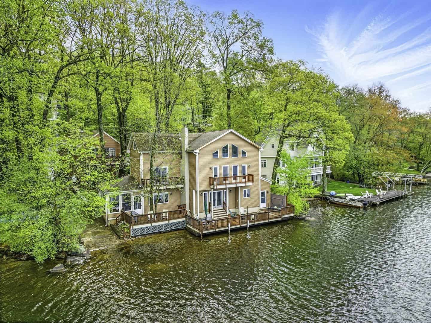 Hopkinton MA Multi-family Real Estate