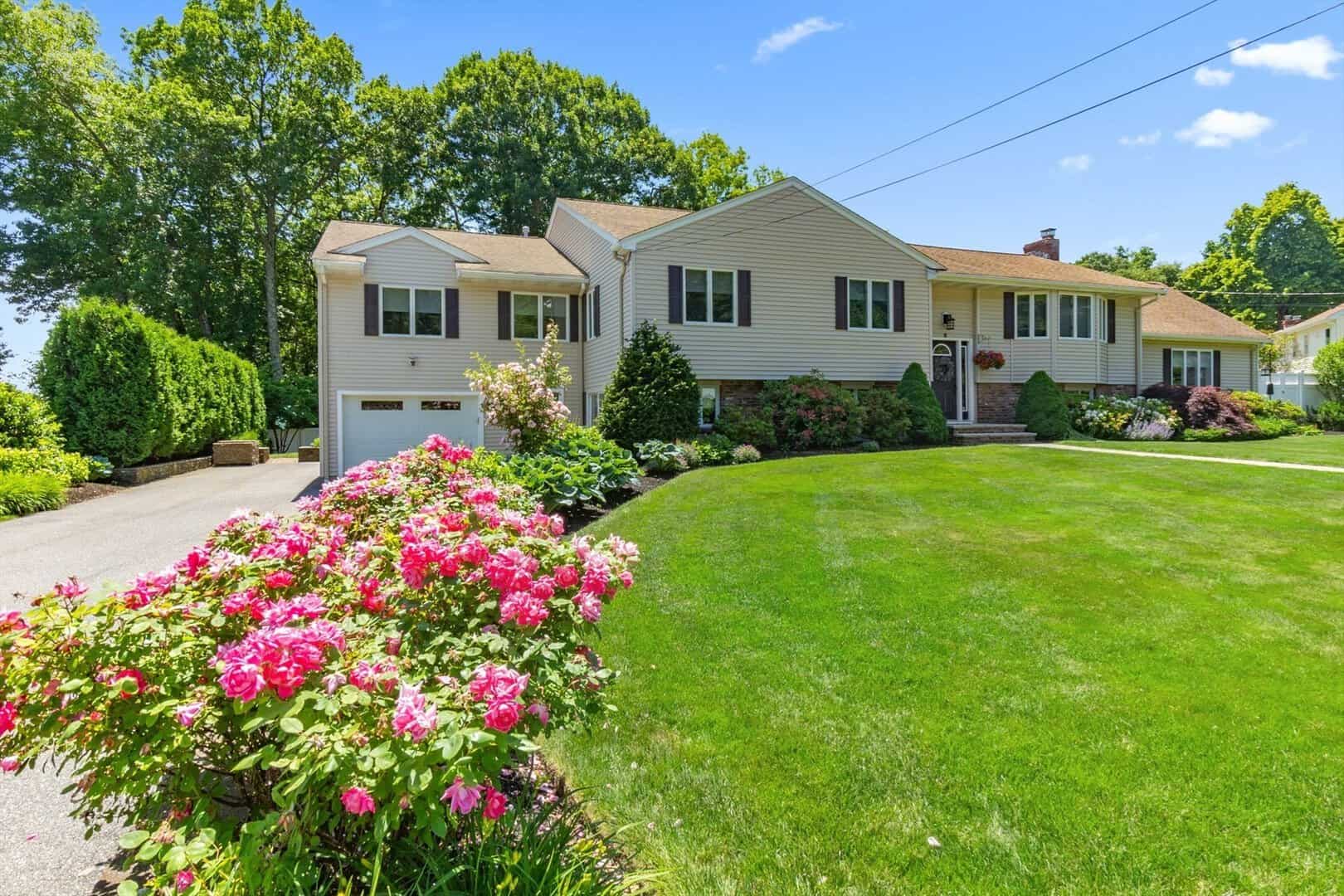 Peabody MA House Real Estate