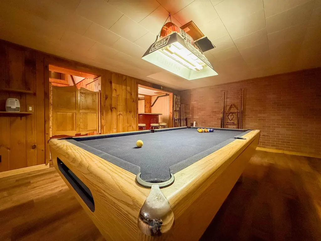 Listings for Austin Bearden