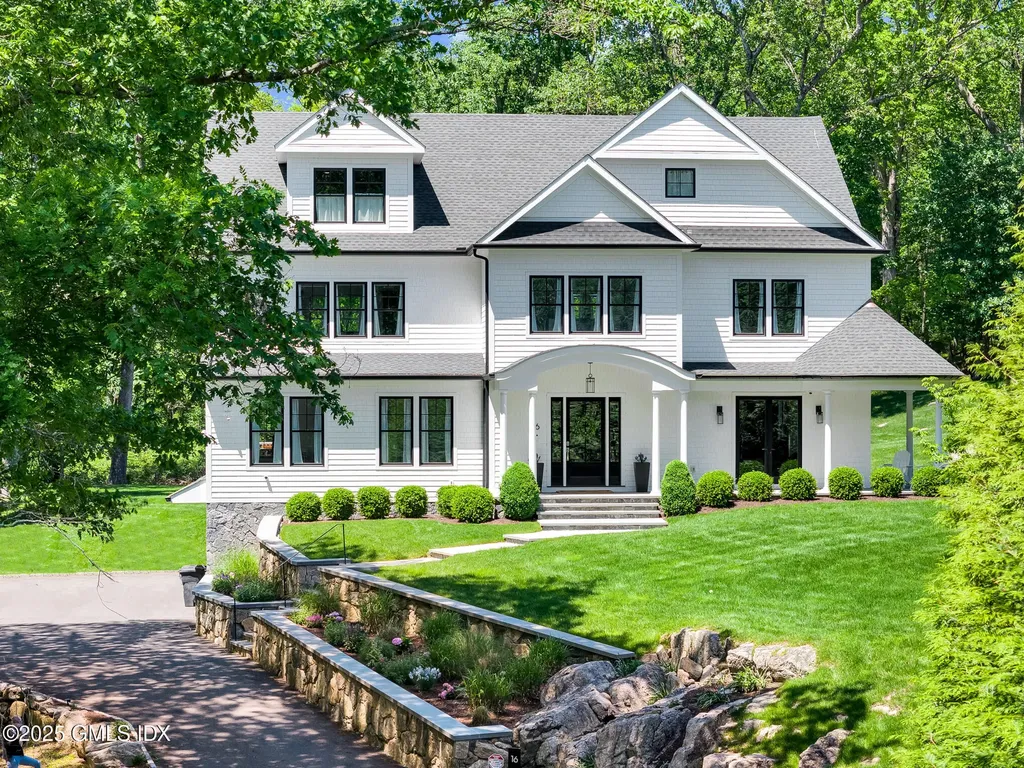 Homes for Sale in Cos Cob, CT
