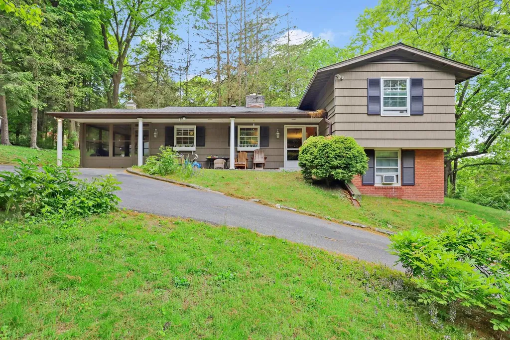 Mount Kisco, NY