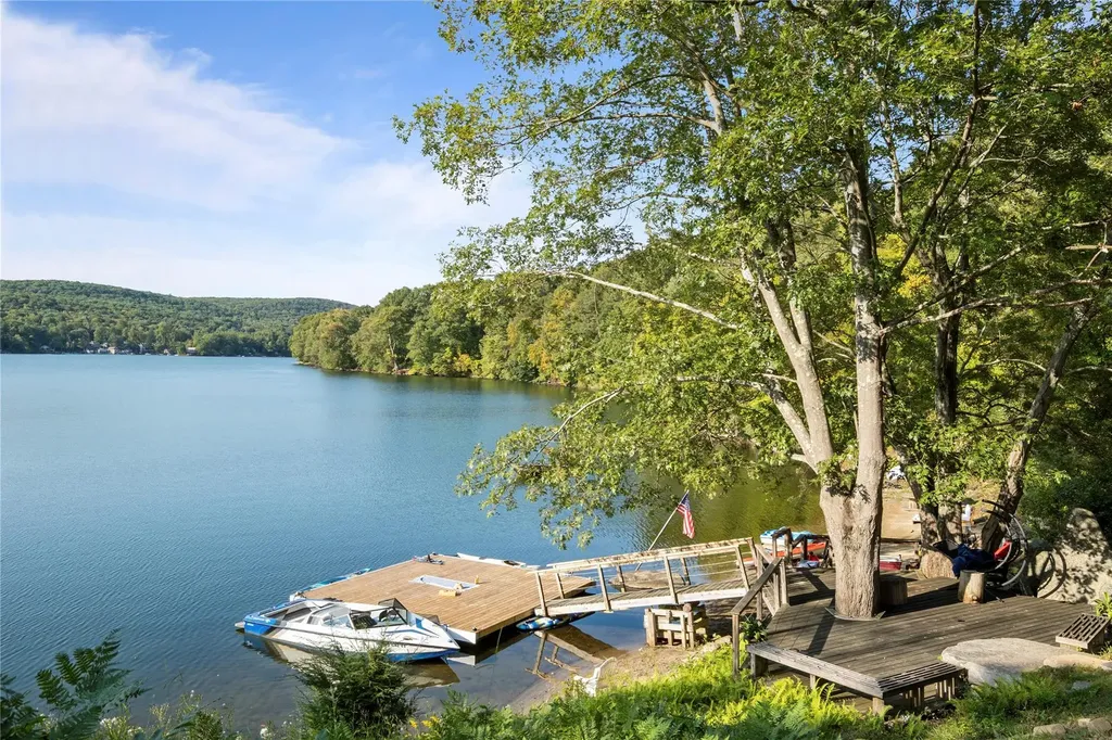 Pawling, NY