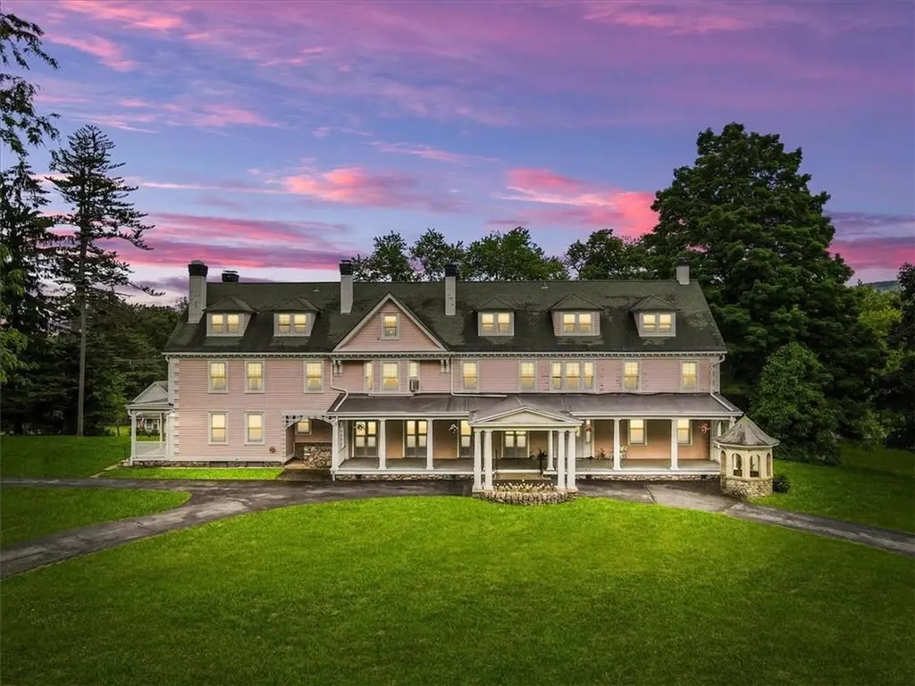 Luxury Homes Over $1M in Orange