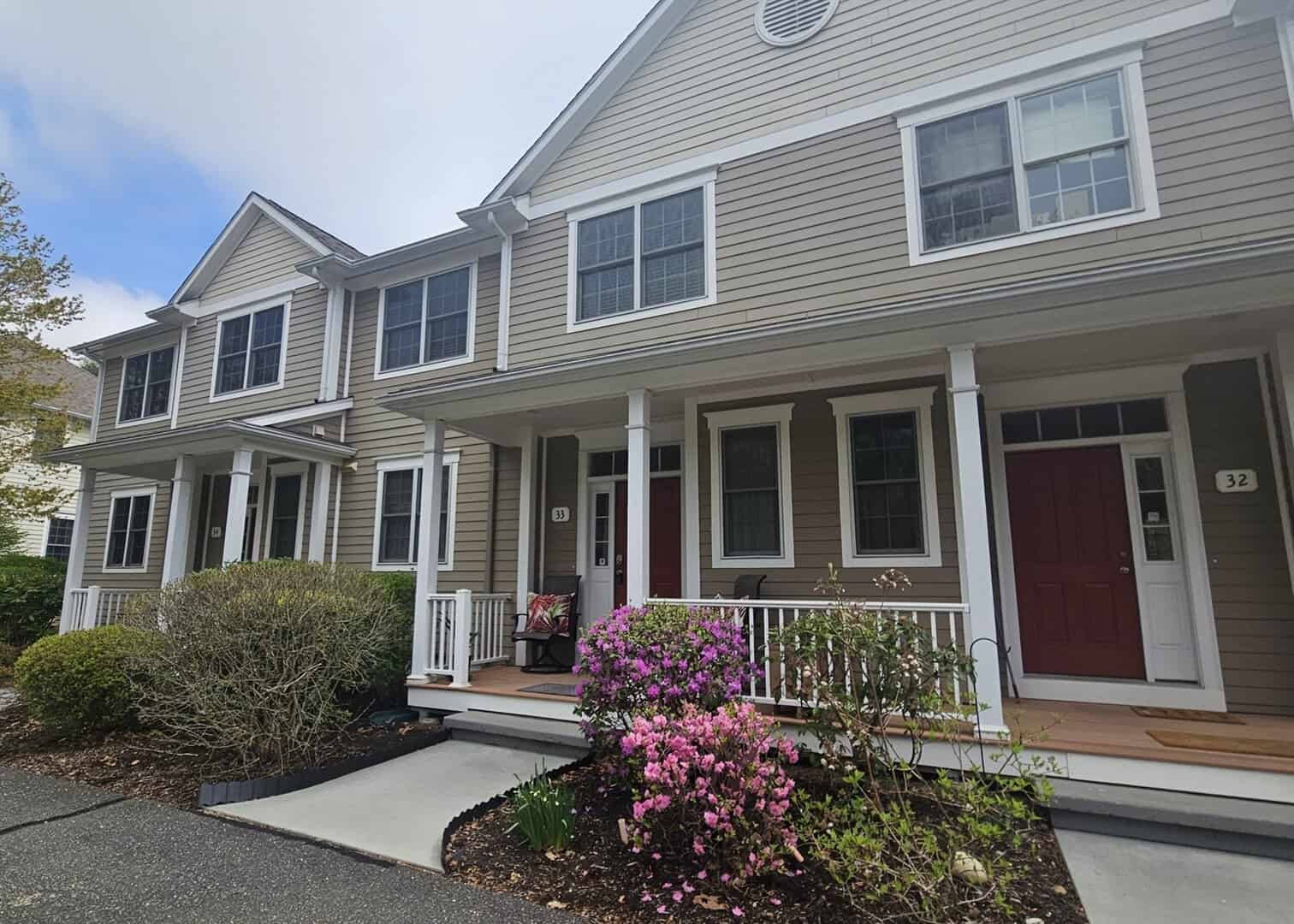 Condos for Sale Near UMASS Amherst