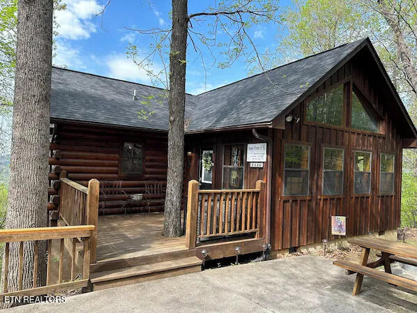 Listings for Beatrice Carter