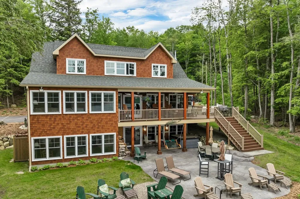 Kingswood Lake - Brookfield NH 