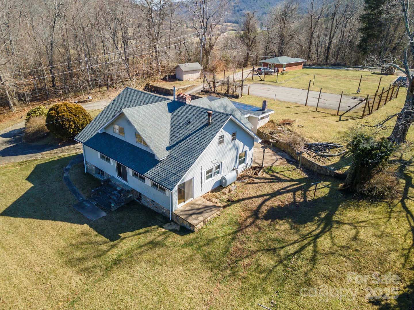 Listings for Robin Wilson