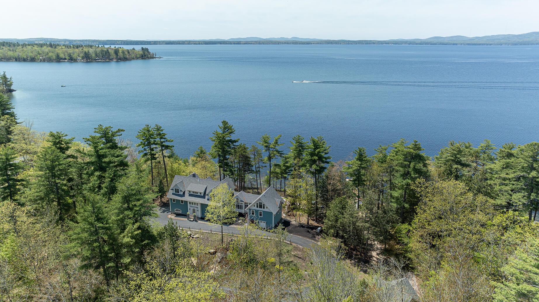 Maine Working Farms & Homesteads