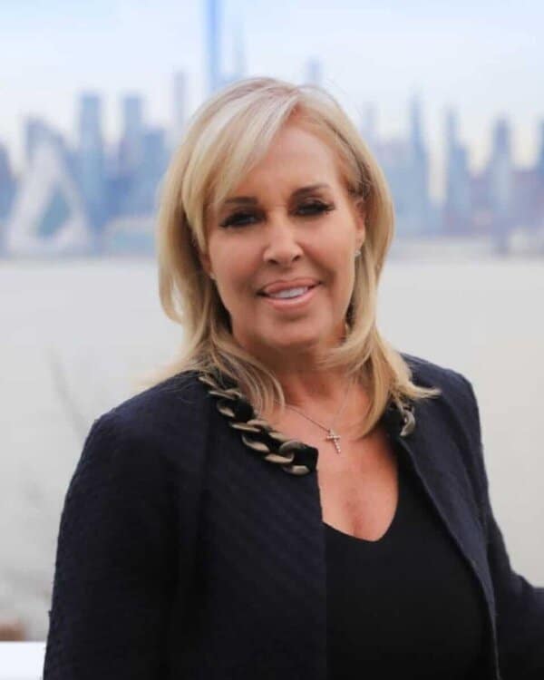 Jeannette Seijas Gisonna