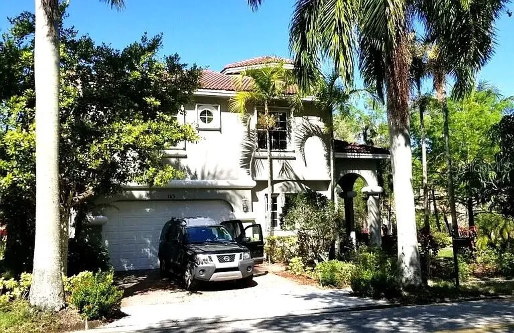 Plantation Real Estate