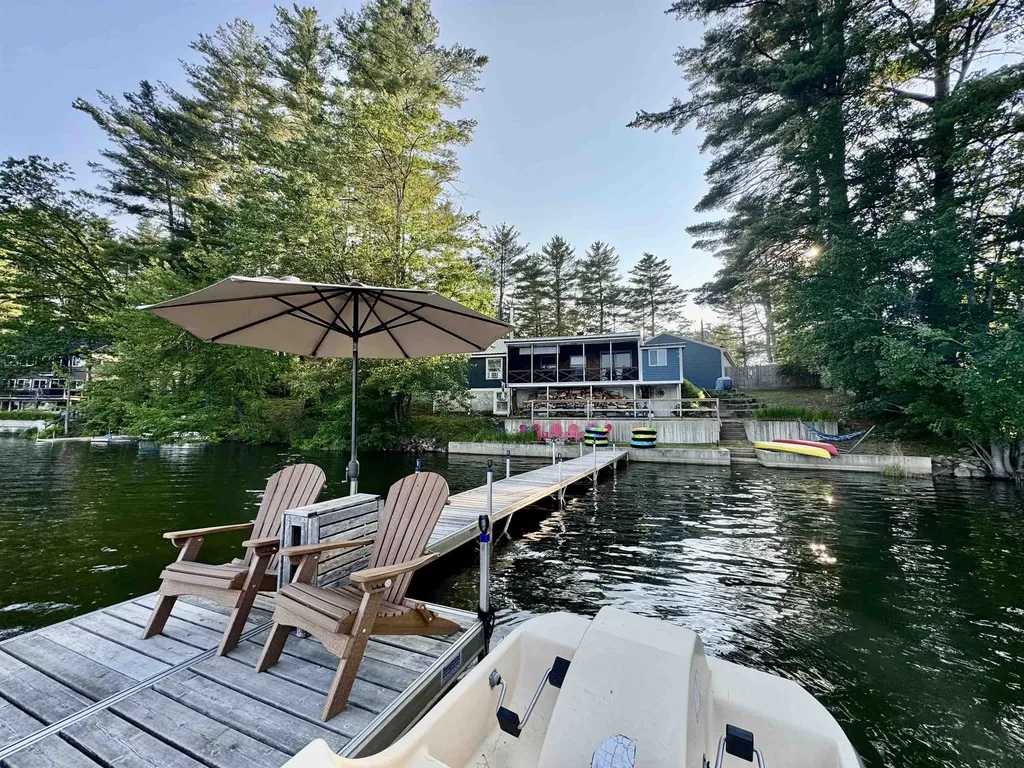 Listings for Andrea  Collins