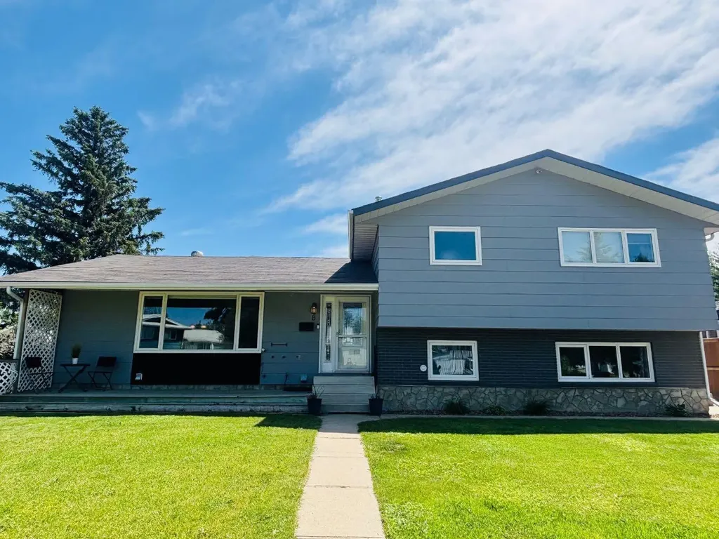 Listings for Jennifer Snodgrass