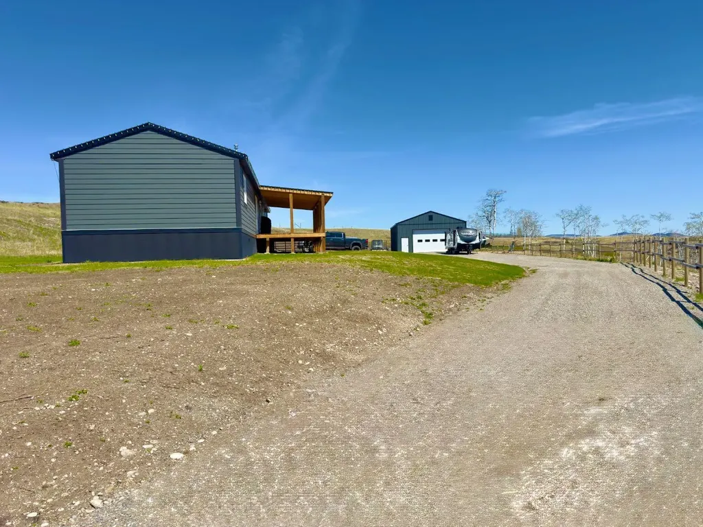 Listings for Jesse Bond