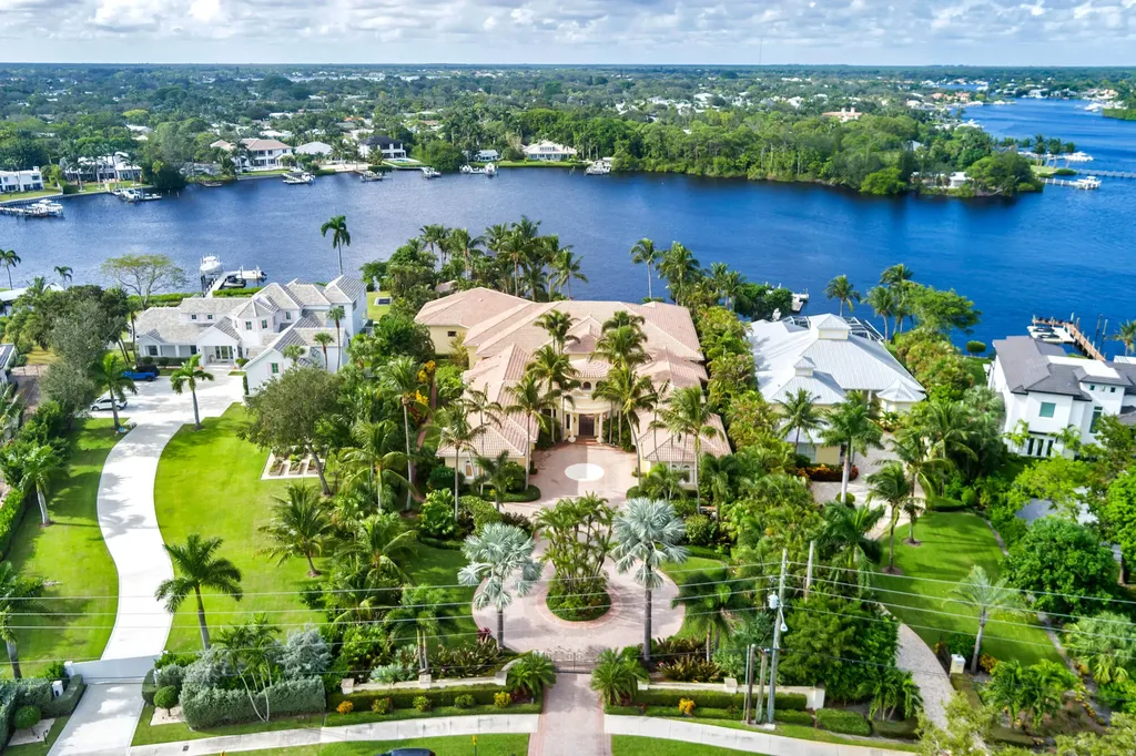 Tequesta