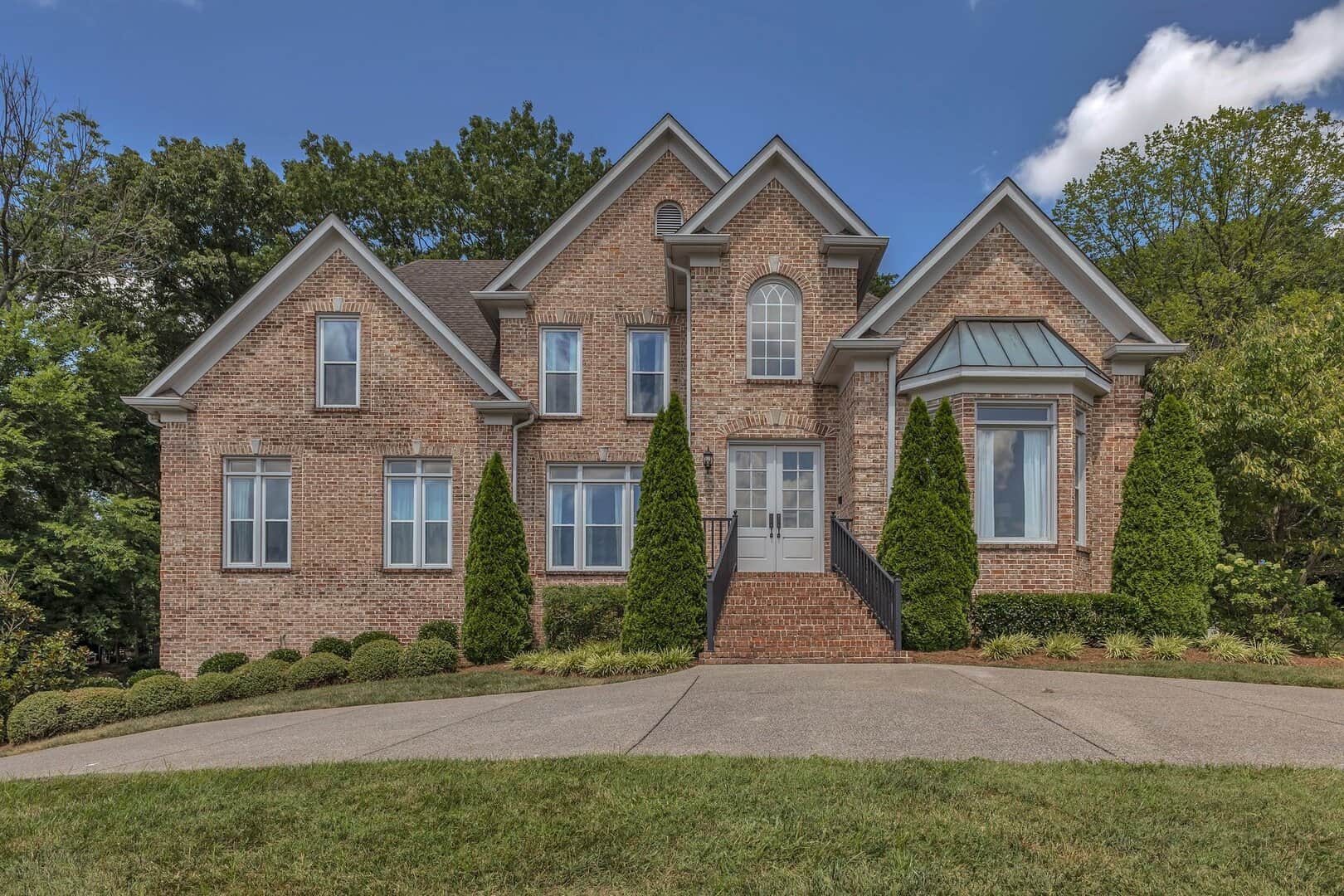 Chevoit Hills Homes for Sale in Brentwood TN