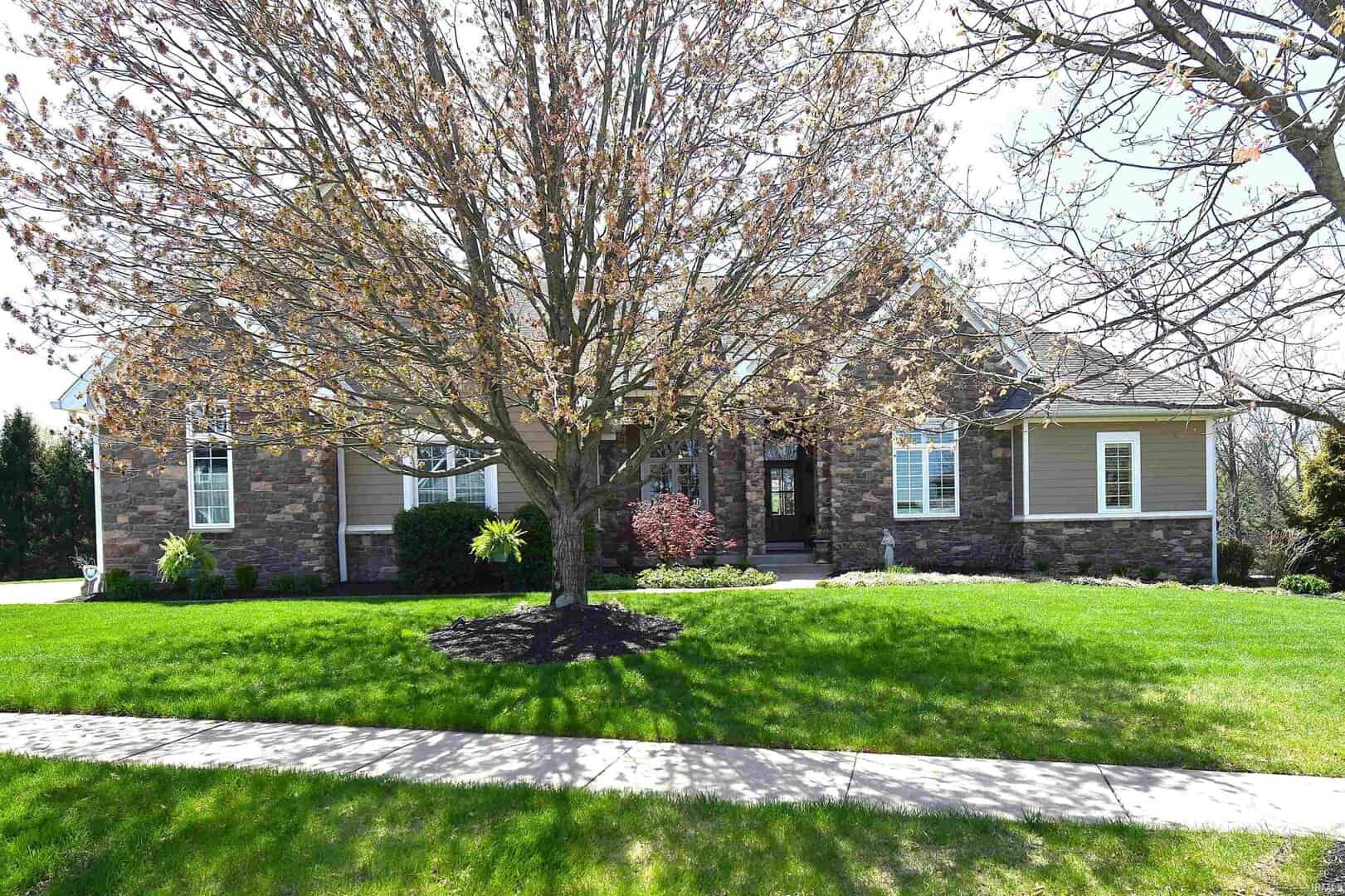 Listings for Toshirou "Toshi" Sasaki