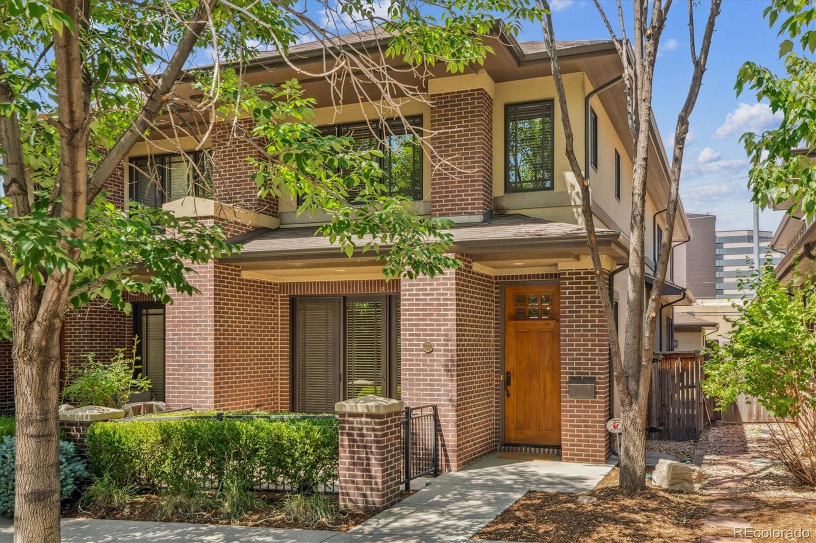 Listings for Rachel Stevens