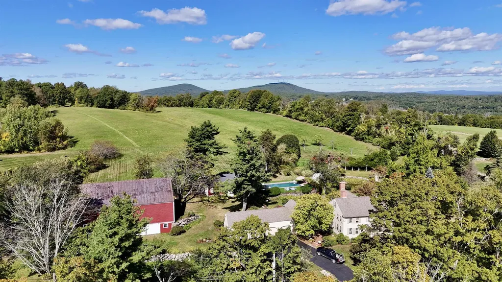Amherst, NH