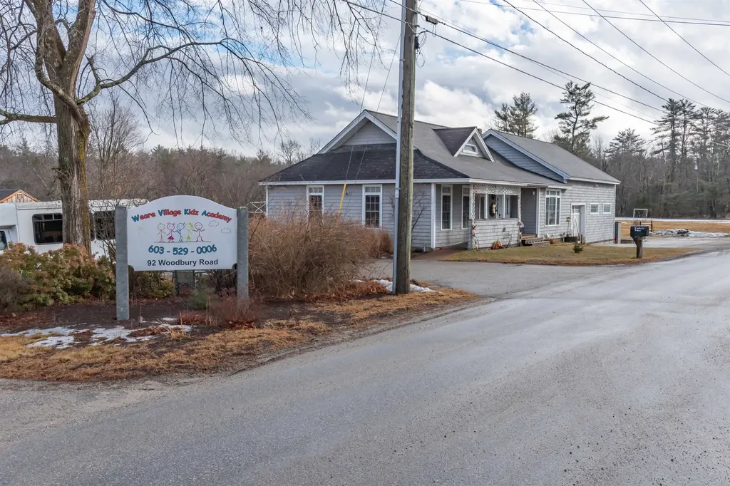 Weare, NH