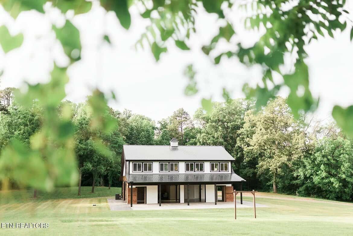 Strawberry Plains TN