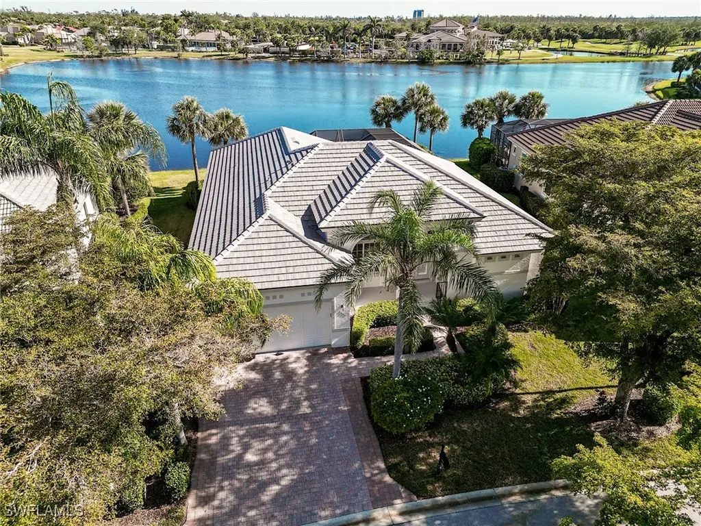 Crown Colony Golf & Country Club