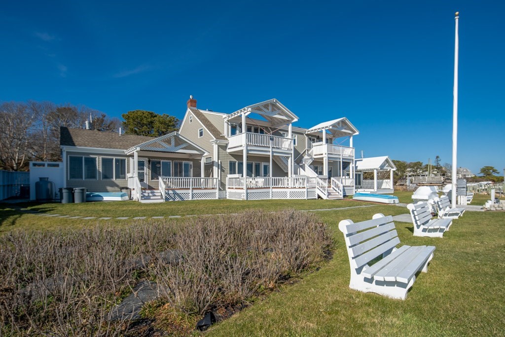 Oak Bluffs