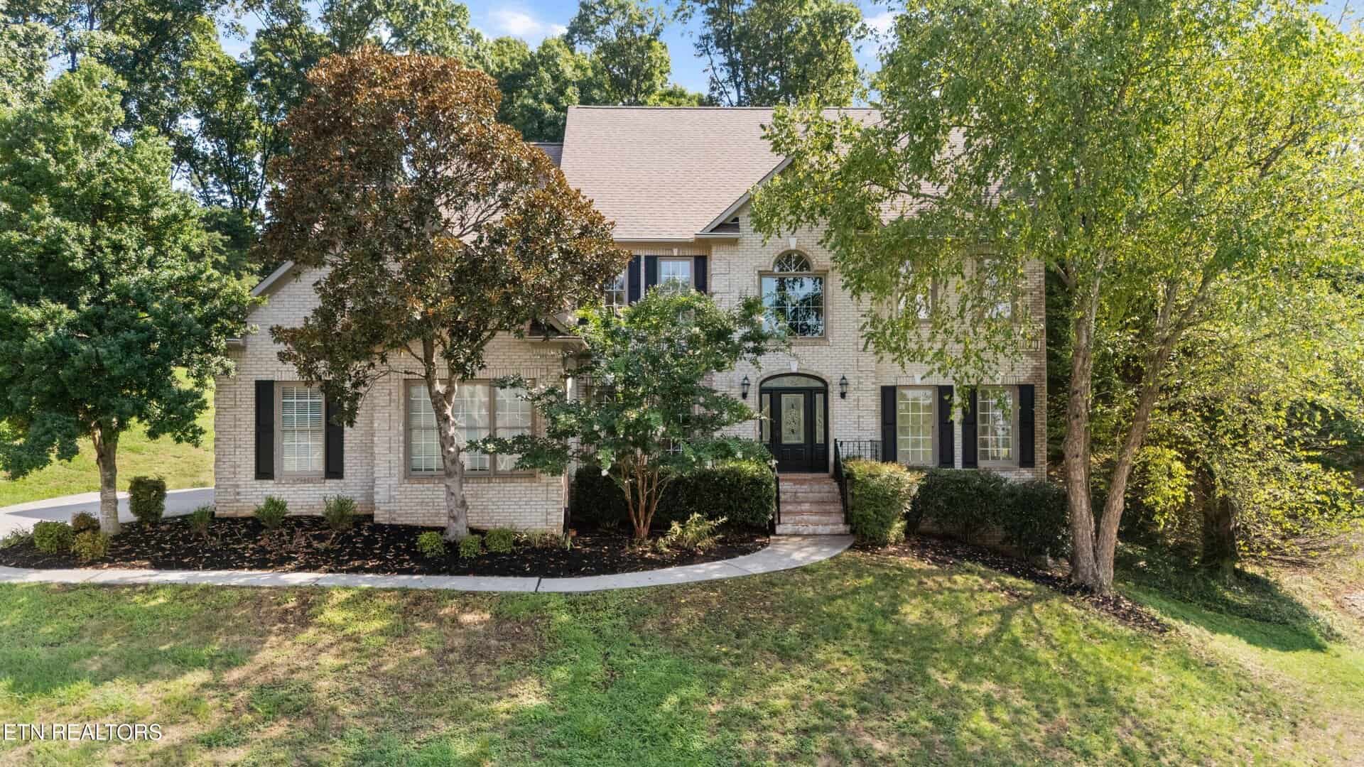 Listings for Michelle Stockdale