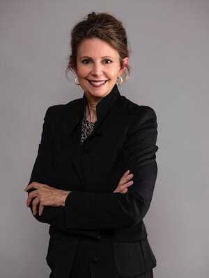 その他 Mary Ann, Maladroit Maid (CSR) Mary Ann Lisi | Residential Properties Ltd | RI Real Estate