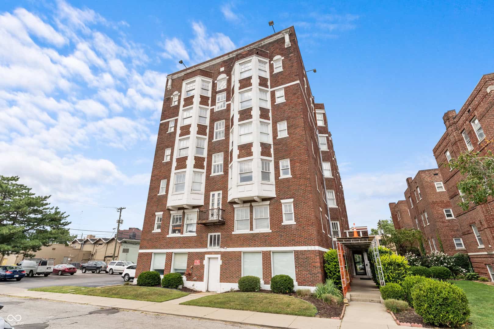 Listings for Claire Stitz