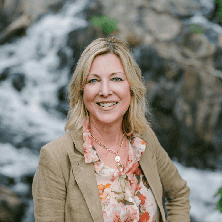 Suzanne Runyon
