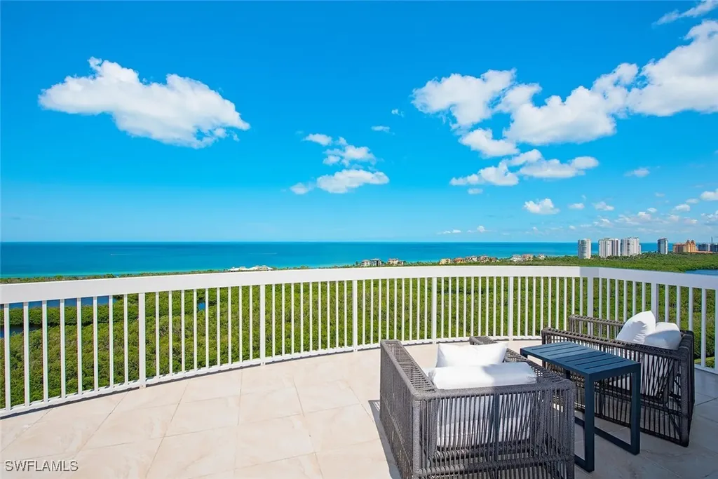 Naples, FL Luxury Real Estate Firm | Pelican Bay Office - John R. Wood Properties