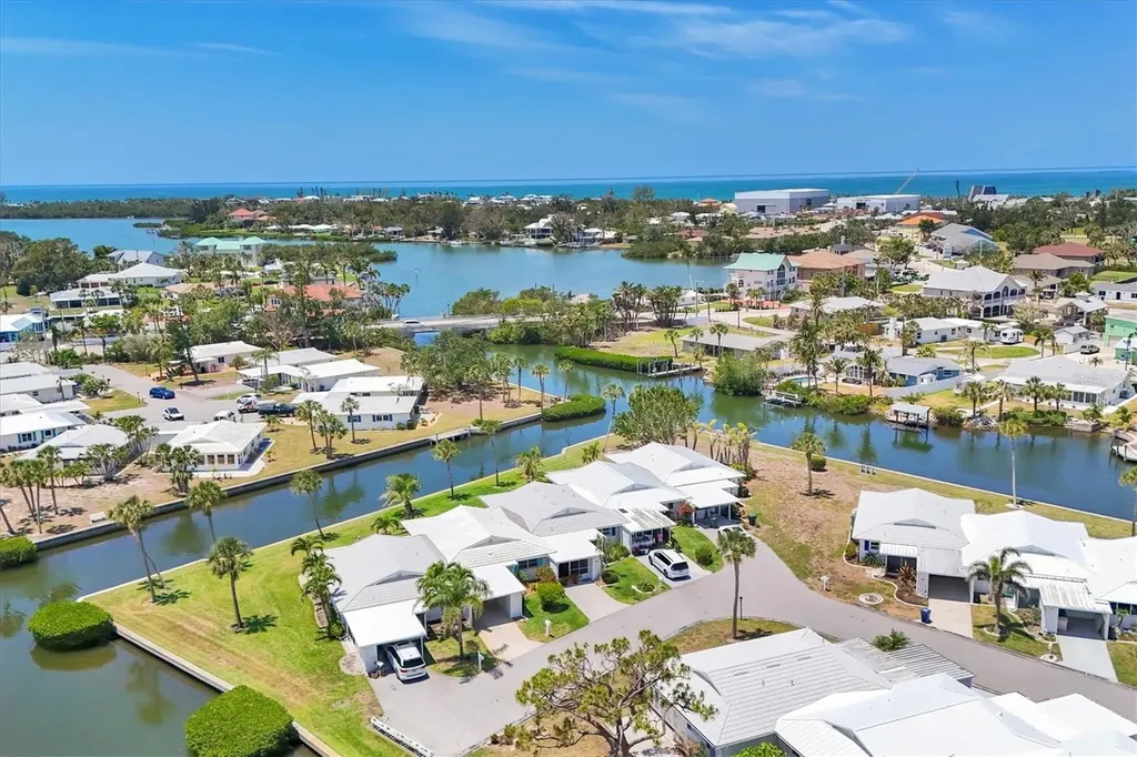 Listings for Dennis Czapiga