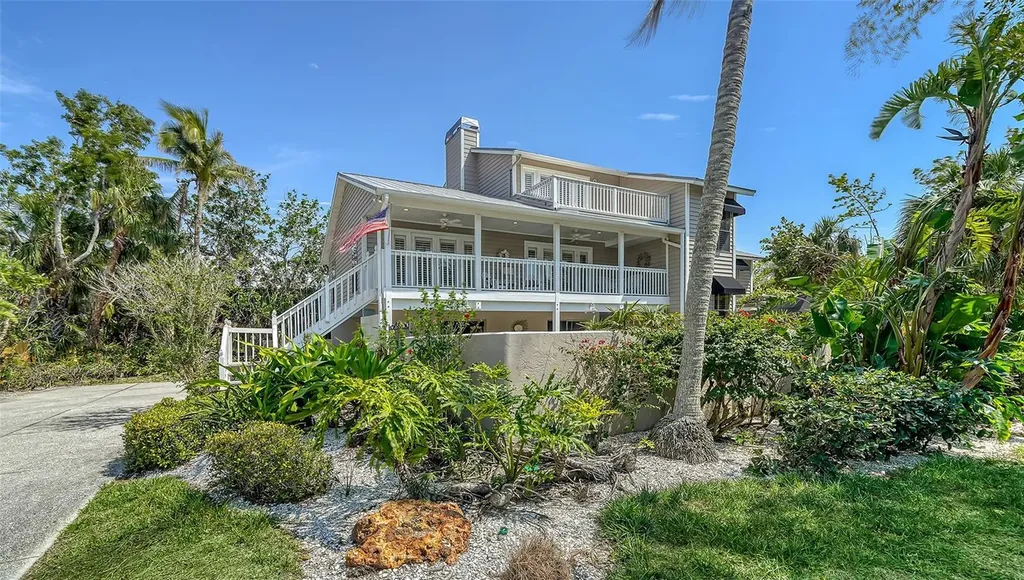 Listings for Drew Russell
