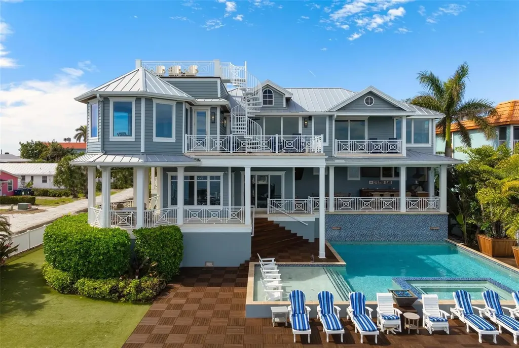 Listings for Hannah Hillyard