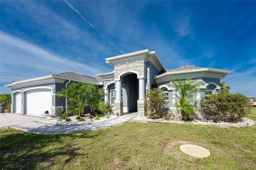 Listings for Kim Hopfner