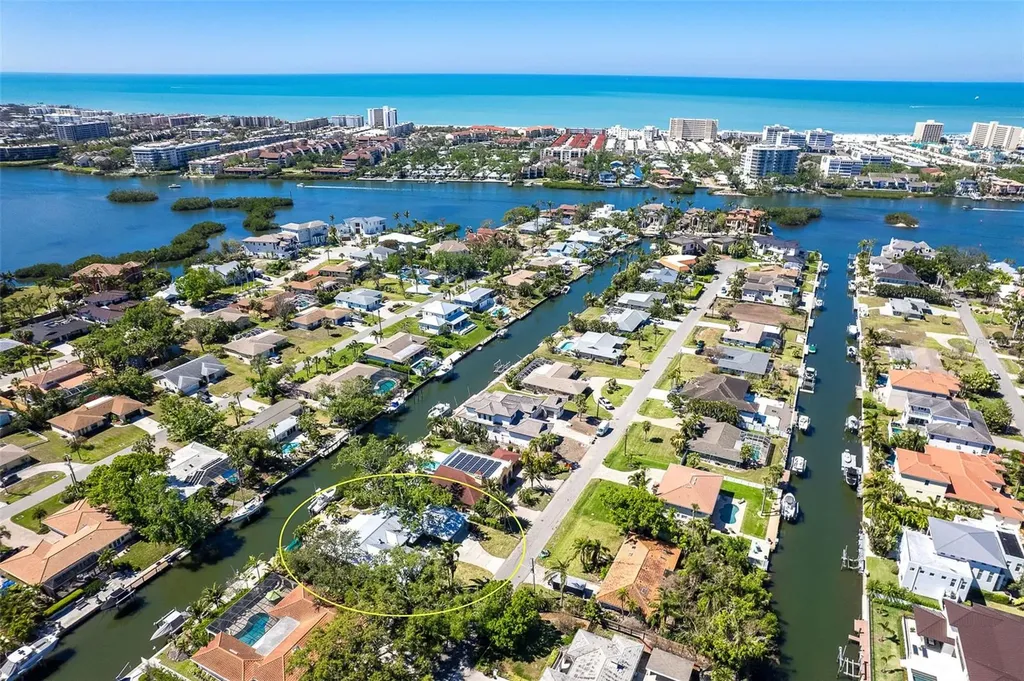 Listings for Marcy Davis
