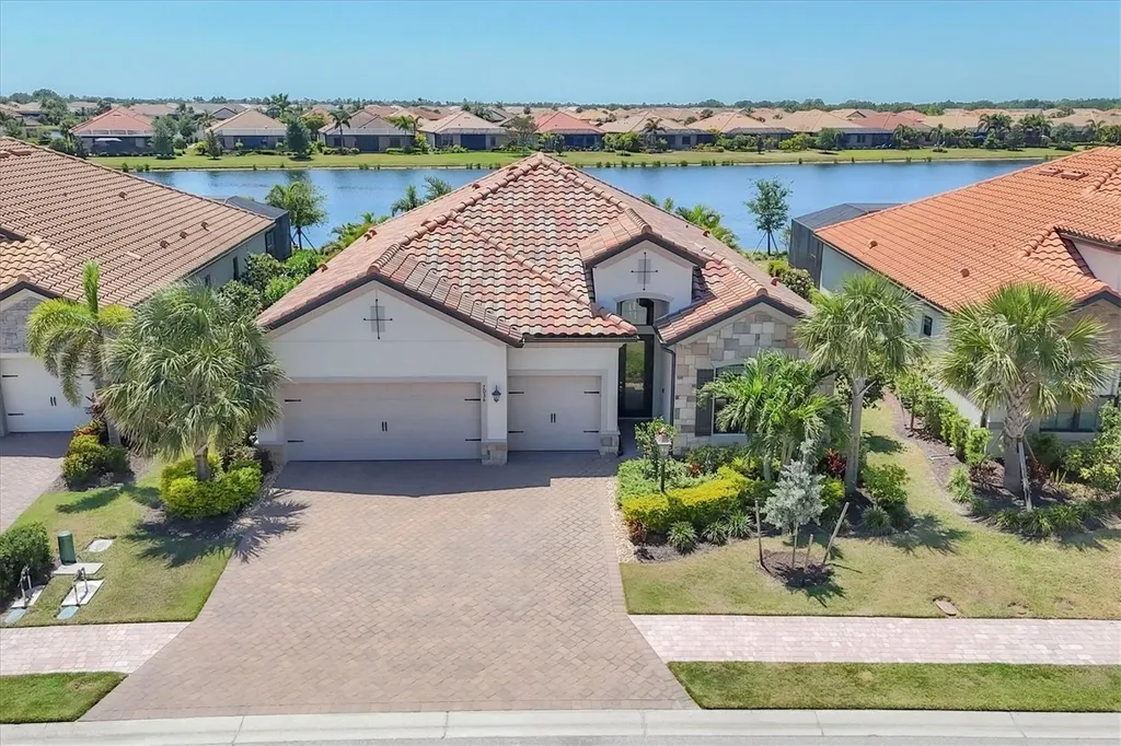 Listings for Mark Boehmig