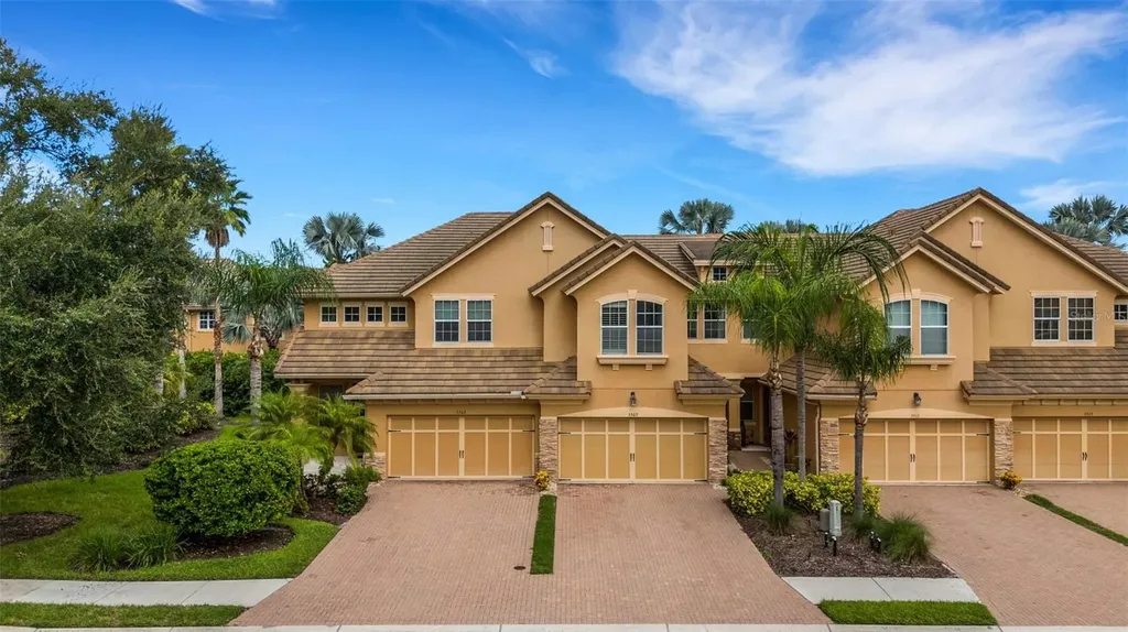 Listings for Mary Jo Violett