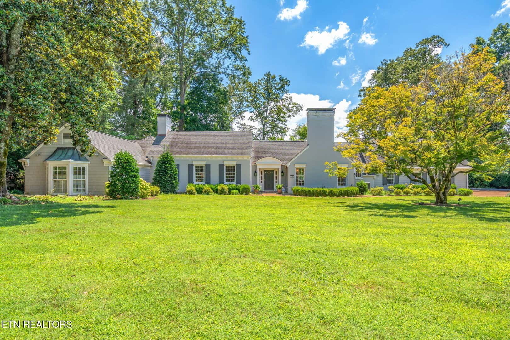 Listings for Robert Threlkeld