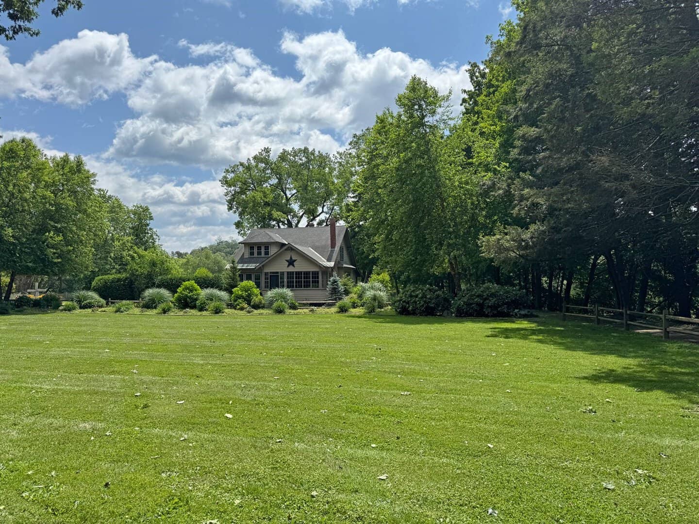 Homes with Land (1+ Acres)