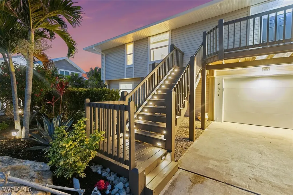Yachtsman Cove