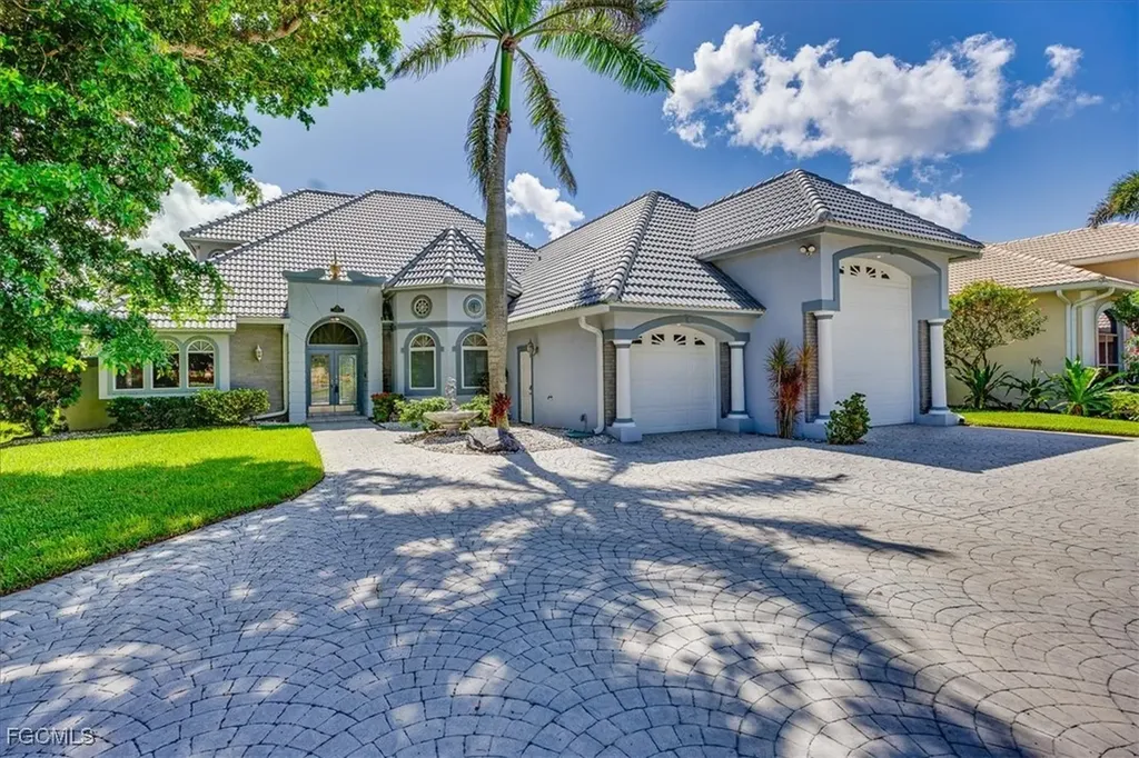 Waters Edge At Peppertree Pointe