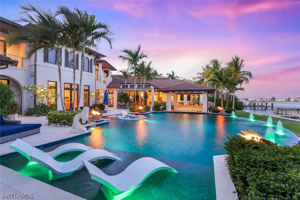 Aqualane Shores